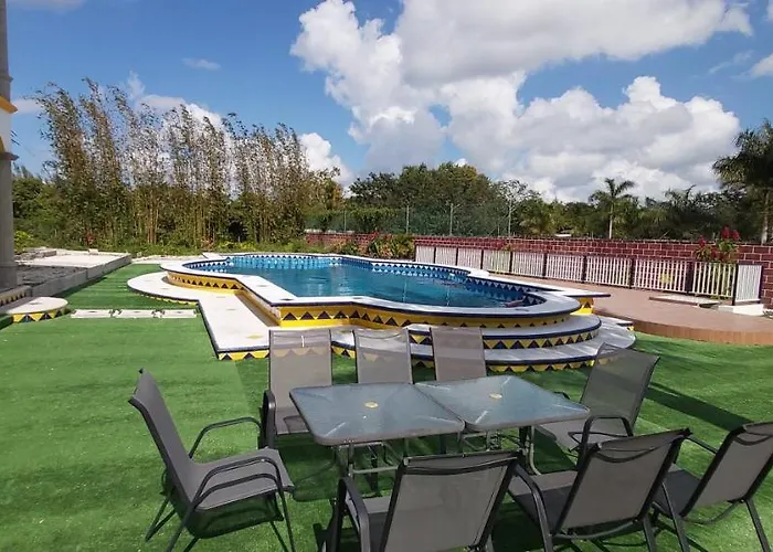 Mini Pini Bird Watching And Cenote Loft Cozumel